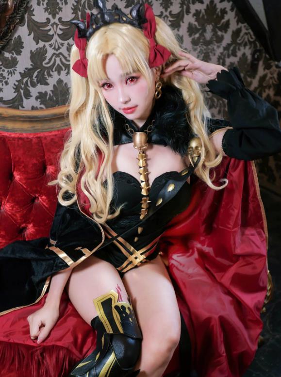 白丝萝莉侍奉 ElyEE子 cosplay写真图片及视频合集下载 白丝萝莉侍奉 ElyEE子 cosplay写真图片及视频合集下载