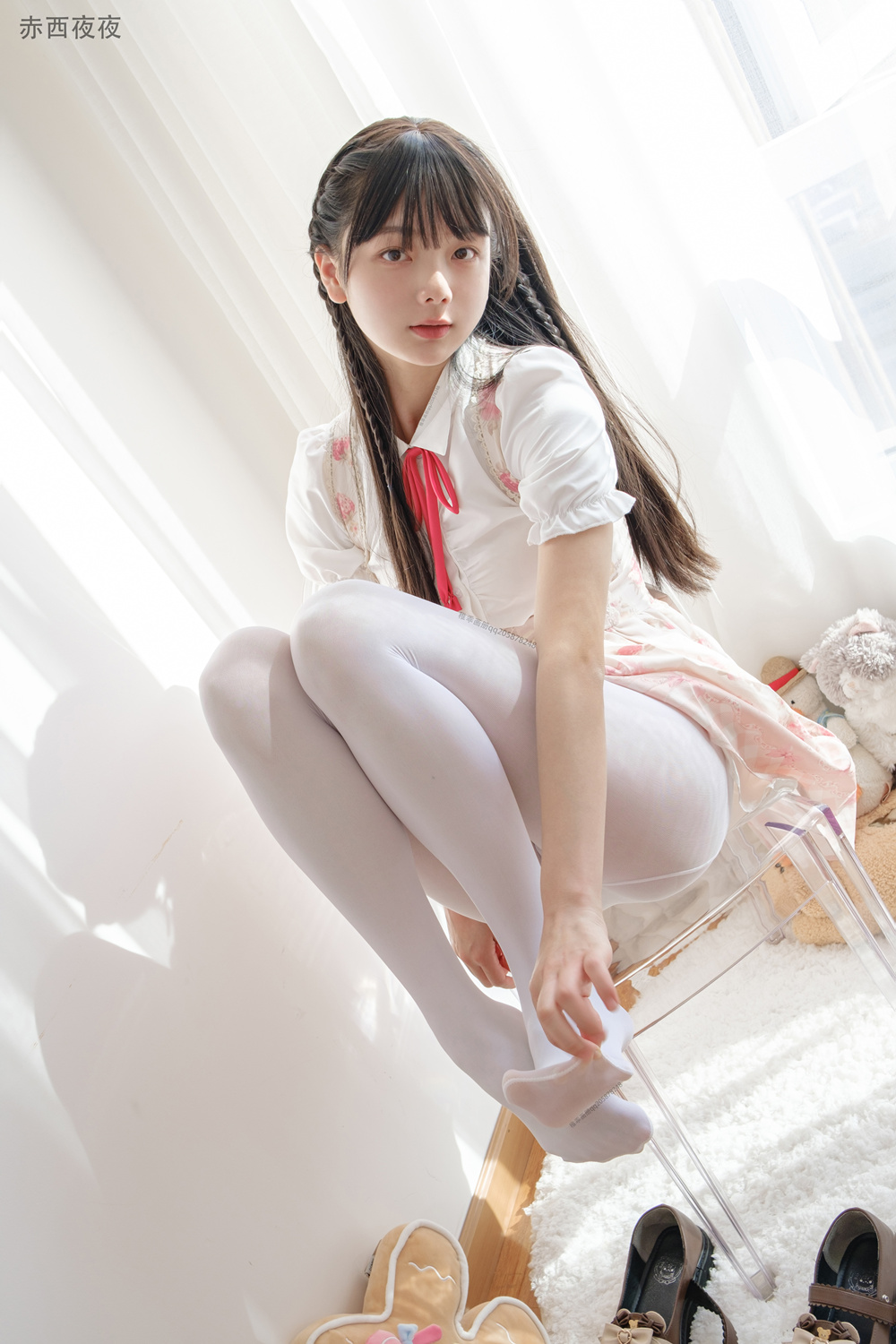 晴空07期定制写真 赤西夜夜 双马尾白丝粉色JK 一亿像素 [81P1V-3.54GB]