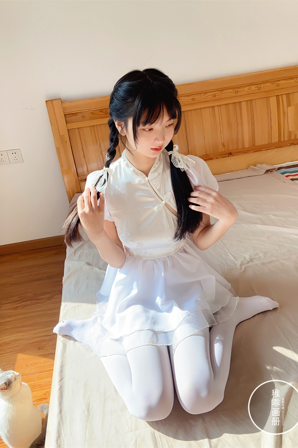 稚乖画册 赤西夜夜《嬉戏》定制写真 双马尾80D白丝 [74P1V-368MB]